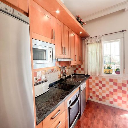 Cozy Apartment Bajondillo Sun&Beach Torremolinos Buitenkant foto